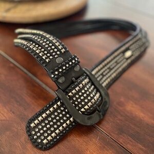 Kippy Black Leather Studded Hip Belt size 34